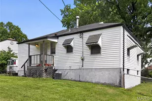1941 Farrell Dr, Saint Louis, MO 63133 - Photo 17