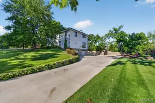 55 Berkshire Dr, Richmond Heights, MO 63117 - Photo 47