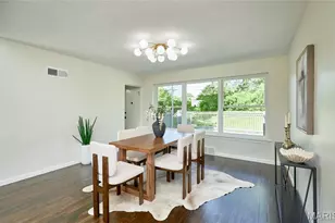 923 Swarthmore Ln, Saint Louis, MO 63130 - Photo 5
