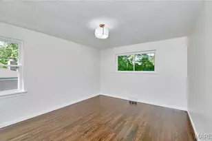 923 Swarthmore Ln, Saint Louis, MO 63130 - Photo 11