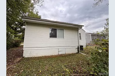 705 Beardsley Court, Ferguson, MO 63135 - Photo 19