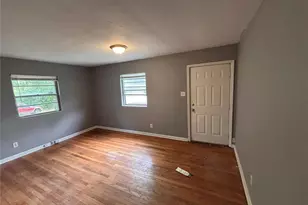 705 Beardsley Ct, Ferguson, MO 63135 - Photo 7
