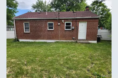 8137 Vardaman Drive, University City, MO 63130 - Photo 13