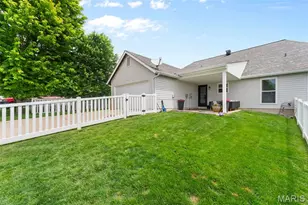 309 Hawks View Dr, O'Fallon, MO 63368 - Photo 27