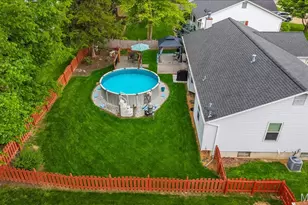 1004 N Brampton Dr, Saint Charles, MO 63304 - Photo 13