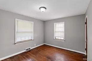1233 Bosworth Dr, Saint Louis, MO 63137 - Photo 9