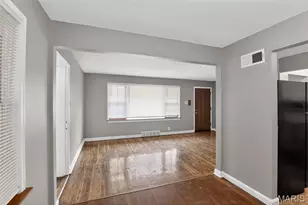 1233 Bosworth Dr, Saint Louis, MO 63137 - Photo 17