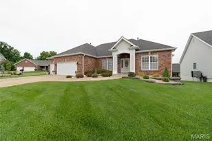 1156 Hollow Valley Ct, Saint Charles, MO 63304 - Photo 7