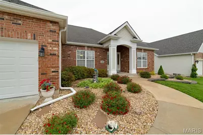 1156 Hollow Valley Court, Saint Charles, MO 63304 - Photo 5