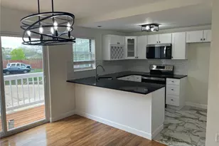 3125 Park Hampton Ct, Saint Louis, MO 63139 - Photo 13