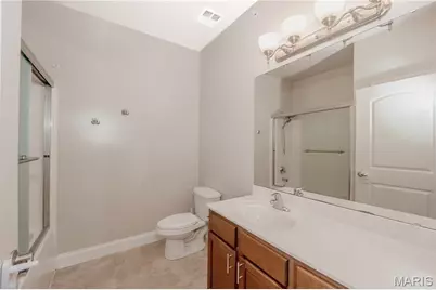 6401 Brookfield Court Drive #202, Saint Louis, MO 63129 - Photo 13