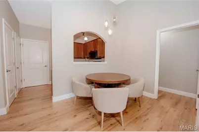 6401 Brookfield Court Drive #202, Saint Louis, MO 63129 - Photo 3