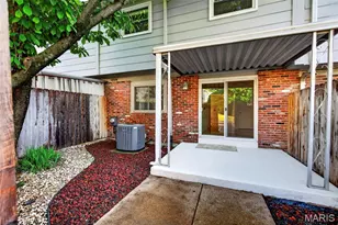 2562 Grayland Walk, Unincorporated, MO 63129 - Photo 27