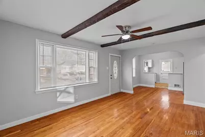 10175 Cloverdale Drive, Saint Louis, MO 63136 - Photo 5
