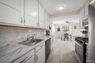 6626 Ashbury Dr, Affton, MO 63123 - Photo 17