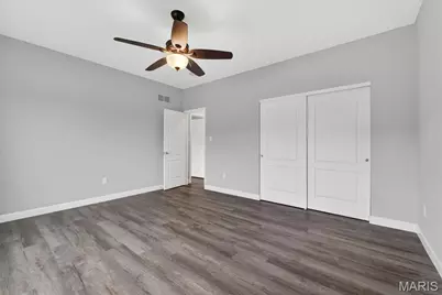 544 Miralago Shore Drive, Saint Peters, MO 63376 - Photo 29