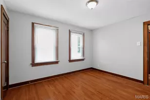 240 S Barat Ave, Saint Louis, MO 63135 - Photo 17