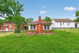 240 S Barat Ave, Saint Louis, MO 63135 - Photo 27