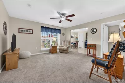 1711 Piedmont Circle #101, Saint Charles, MO 63304 - Photo 5