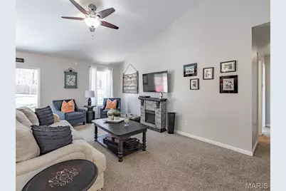 10318 Timber Hill Drive, Hillsboro, MO 63050 - Photo 9