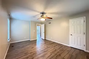10318 Timber Hill Dr, Hillsboro, MO 63050 - Photo 15