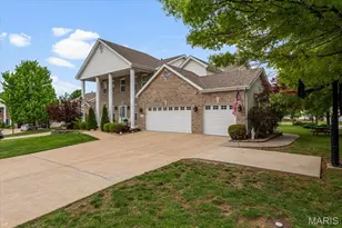 1 Bayport Ct, O'Fallon, MO 63368 - Photo 3