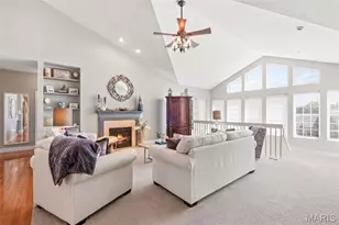 301 Red Wing Ct, Troy, MO 63379 - Photo 7