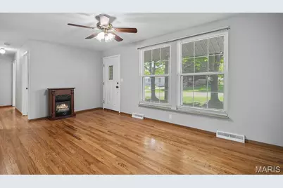 308 Marilyn Drive, Arnold, MO 63010 - Photo 3