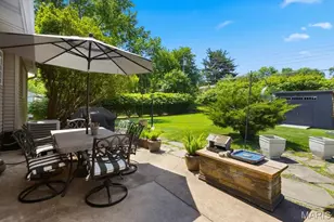 2429 Wesford Dr, Maryland Heights, MO 63043 - Photo 5