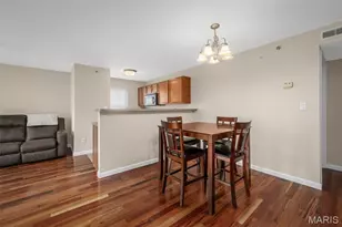 9202 Spring Creek Ln, O'Fallon, MO 63368 - Photo 15