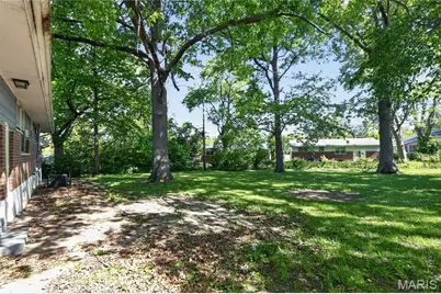 9866 Lawnview Drive, Saint Louis, MO 63136 - Photo 7
