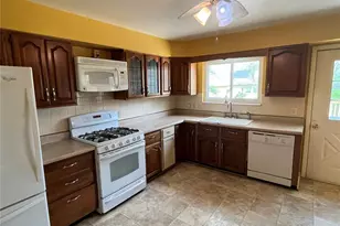 512 Bryan Ave, Kirkwood, MO 63122 - Photo 11