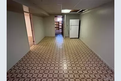 512 Bryan Avenue, Kirkwood, MO 63122 - Photo 23