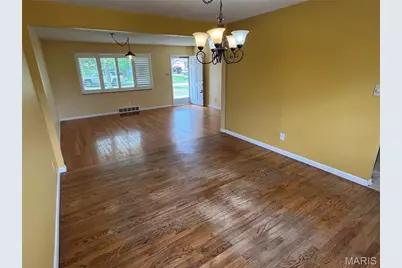 512 Bryan Avenue, Kirkwood, MO 63122 - Photo 13