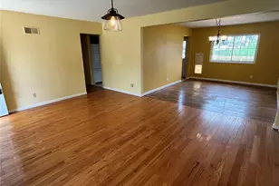 512 Bryan Ave, Kirkwood, MO 63122 - Photo 9