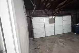 5891 Sir Edward Ln, Florissant, MO 63033 - Photo 29