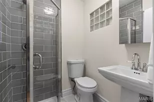 7460 Rupert Ave, Richmond Heights, MO 63117 - Photo 11
