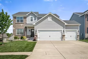 318 Regents Park Ave, Wentzville, MO 63385 - Photo 39