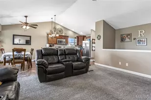 407 N Haven Dr, Farmington, MO 63640 - Photo 17