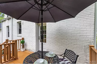 996 N Woodlawn Avenue, Kirkwood, MO 63122 - Photo 33