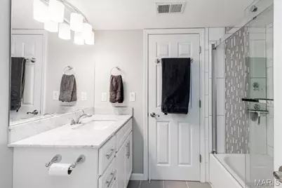 13438 Forestlac Drive, Saint Louis, MO 63141 - Photo 17