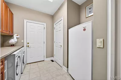6 Upper Conway Lane, Chesterfield, MO 63017 - Photo 35