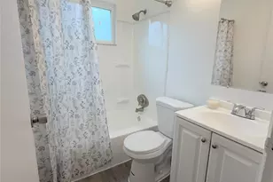 10619 Foxlair Dr, Saint Louis, MO 63137 - Photo 7