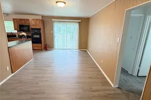 10619 Foxlair Dr, Saint Louis, MO 63137 - Photo 3
