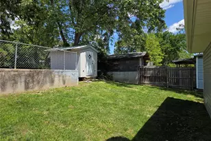 205 Cottage St, Saint Clair, MO 63077 - Photo 5