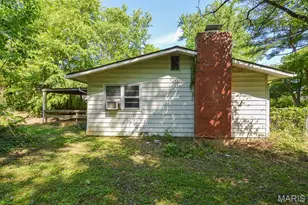 122 Coburg Dr, Saint Louis, MO 63137 - Photo 5