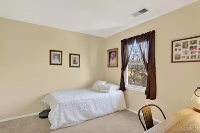 15489 Long Castle Forest Court, Chesterfield, MO 63017 - Photo 25