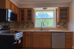 1989 Hunting Lake Ct, Saint Louis, MO 63122 - Photo 3