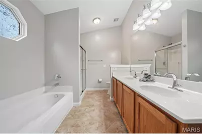 28 Fawn Oaks Drive, O'Fallon, MO 63366 - Photo 17