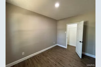 3938 Hirondelle Lane, Florissant, MO 63034 - Photo 37